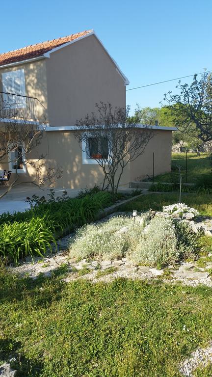 Apartment Nika Šibenik Екстериор снимка